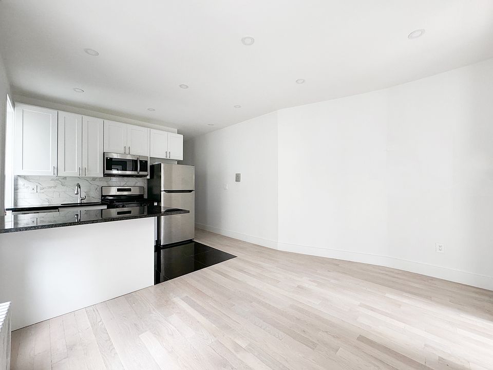 1st image of 4308 Broadway #12A