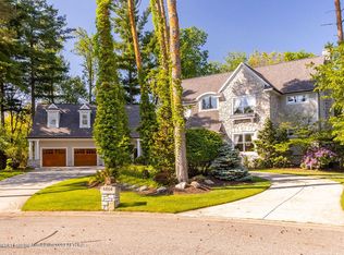 6050 Standish Ct, East Lansing, MI 48823
