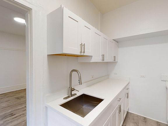 4th image of 150 Franklin St APT 102