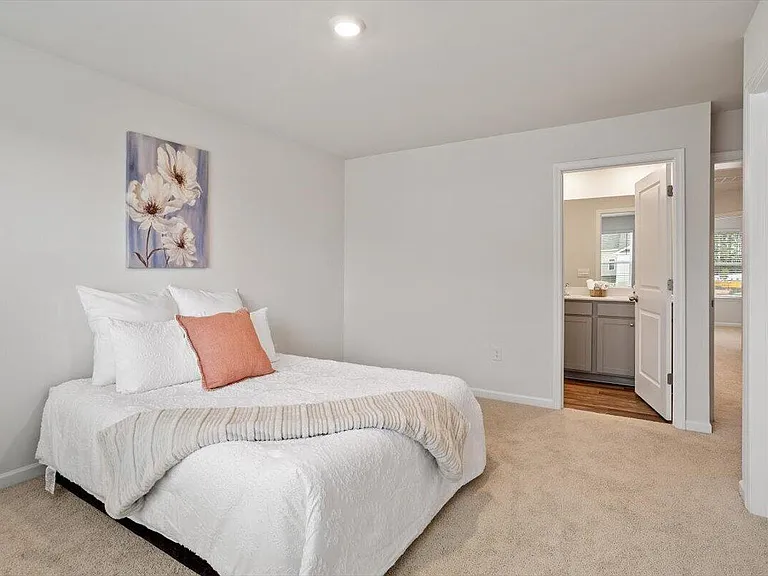 24 Red Clover Dr — Photo 31