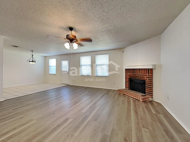 3014 Deer Ridge Dr — Photo 8