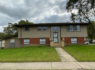 3907 169th St, Country Club Hills, IL 60478