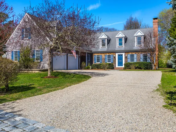 25 Blanid Road, Osterville, MA 02655