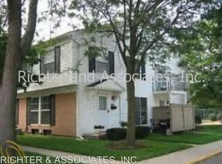 2762 Glenbridge Ct, Ann Arbor, MI