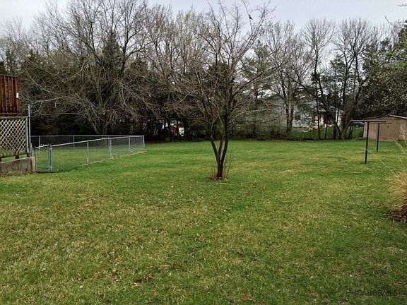 3rd image of 4402 Village Dr
