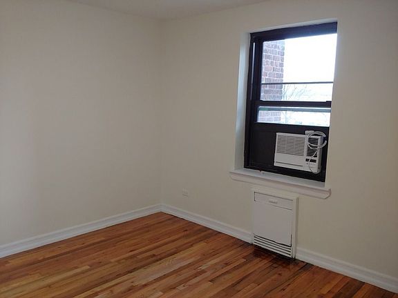 5th image of 7311 Bell Blvd APT 4F
