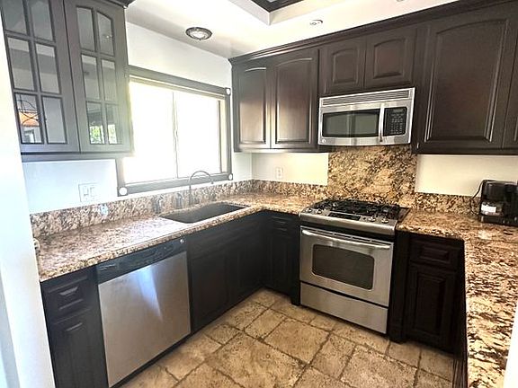 5th image of 30902 Clubhouse Dr Unit 15H