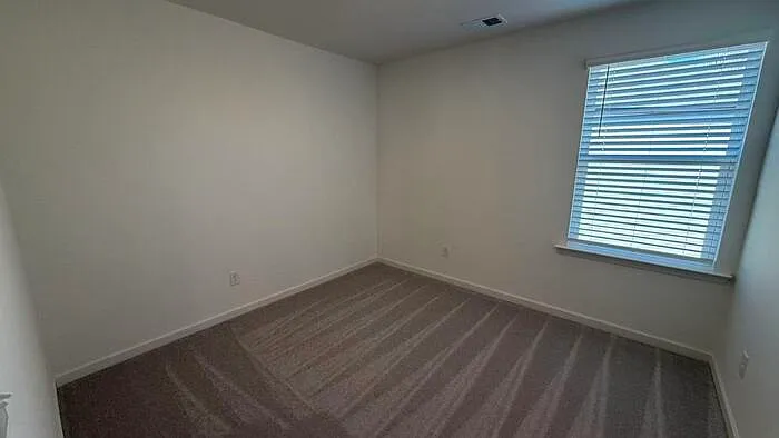 105 Elijah St — Photo 30