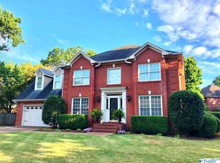 2411 11th St SE, Decatur, AL 35601