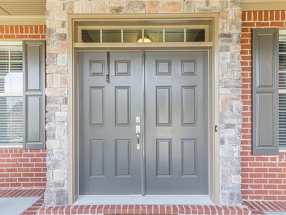 5th image of 410 Crestline Way