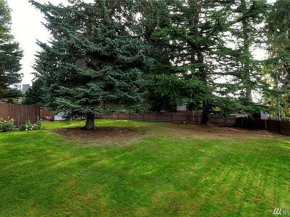 3rd image of 4024 183rd Pl SW