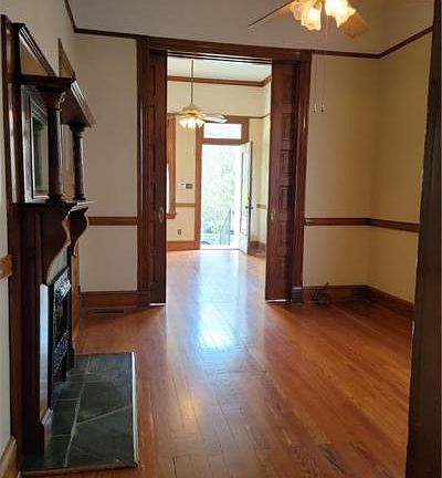 2nd image of 4727 Baronne St
