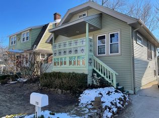 710 Saint Charles Ct, Royal Oak, MI 48067