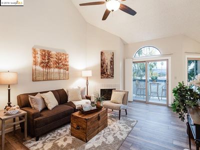 25930 Kay Ave APT 303, Hayward, CA, 94545