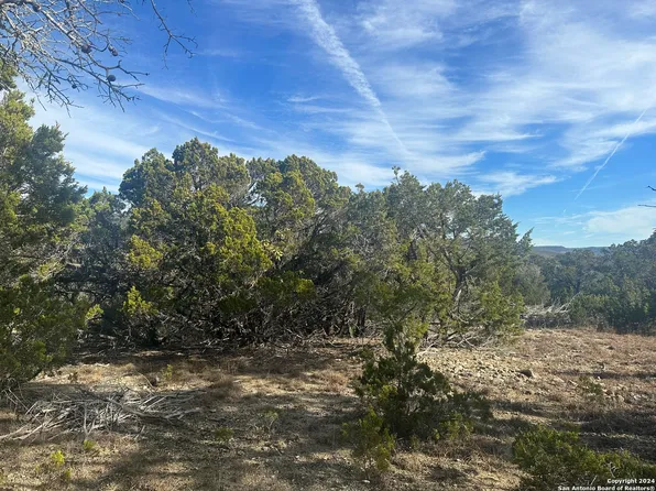 186 Snake Rd LOT 272, Pipe Creek, TX 78063