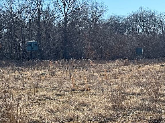 5th image of 17040 Saline Rd