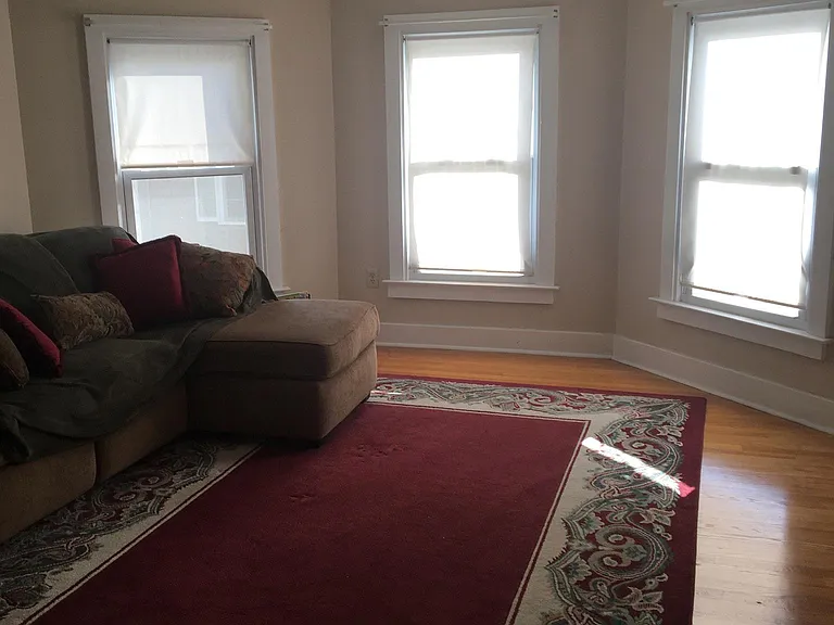 16 N Elm St #2 — Photo 4