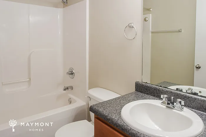 128 Lockport Dr — Photo 15
