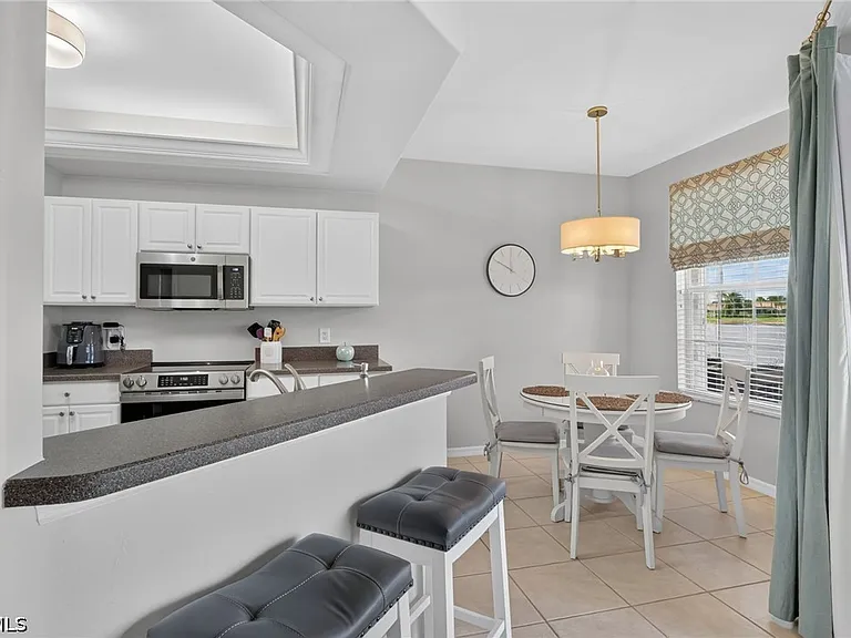 10006 Sky View Way #203 — Photo 11