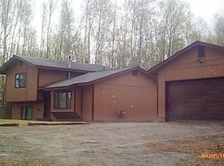 610 E Strathclyde Ln, Wasilla, AK 99654