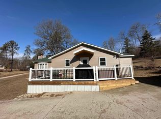 N11122 We Six Ln, Crivitz, WI 54114