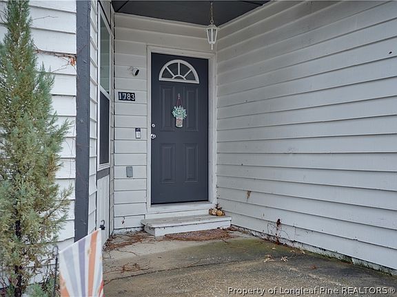 3rd image of 1783 Arrow Ridge Way