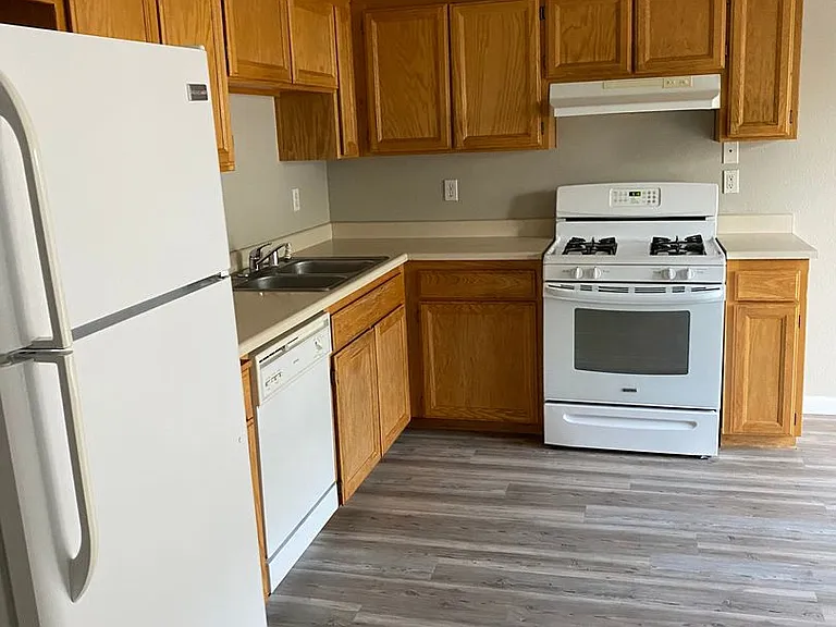 3900-3892 Rhonda Rd #1-4 — Photo 1