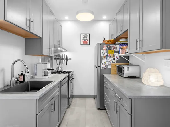 101 Linden Street 2D image 3 of 8