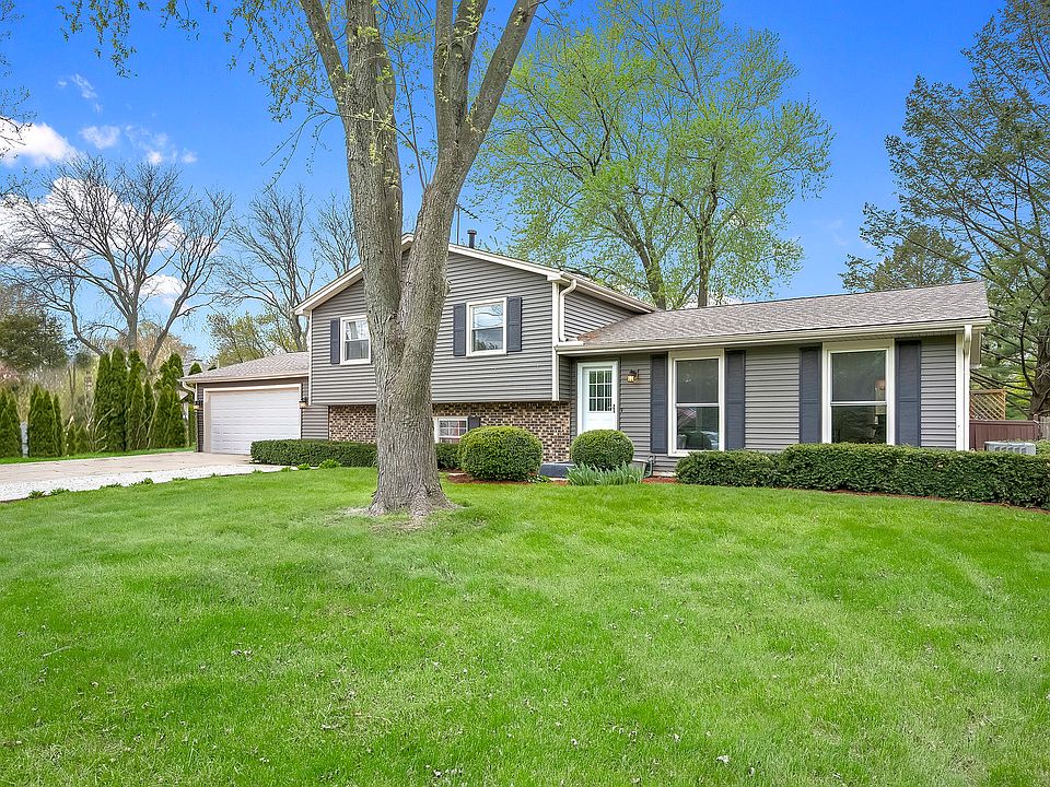 11S556 Book Rd, Naperville, IL 60564 Zillow