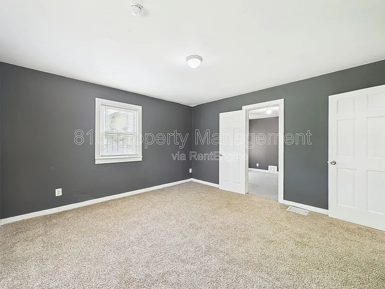 3354 Jackson Ave — Photo 13