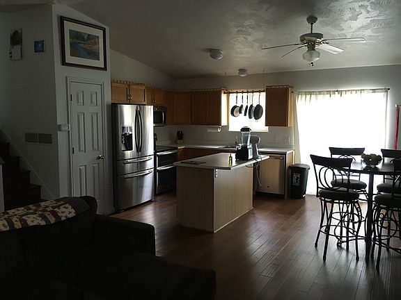 Kitchen and dining area