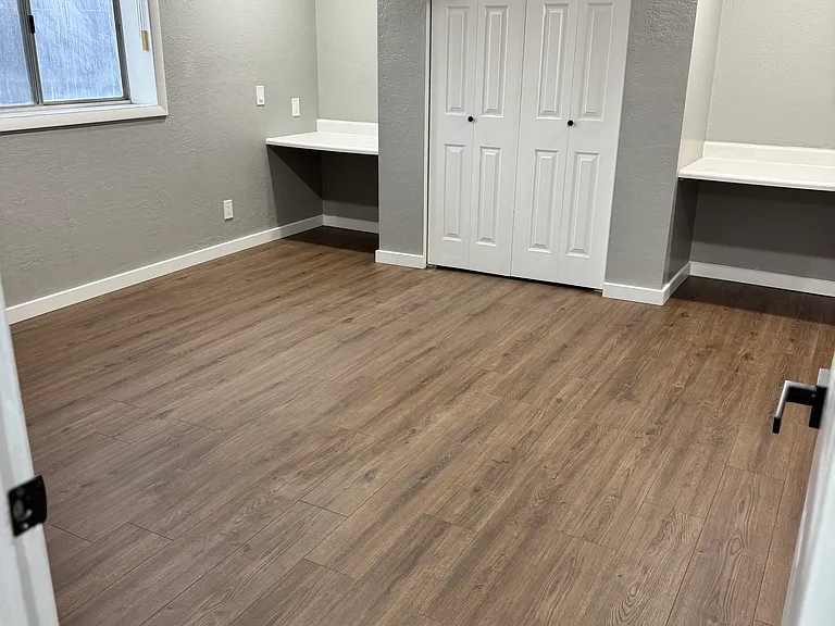 10214 S Willowbank Cir — Photo 11