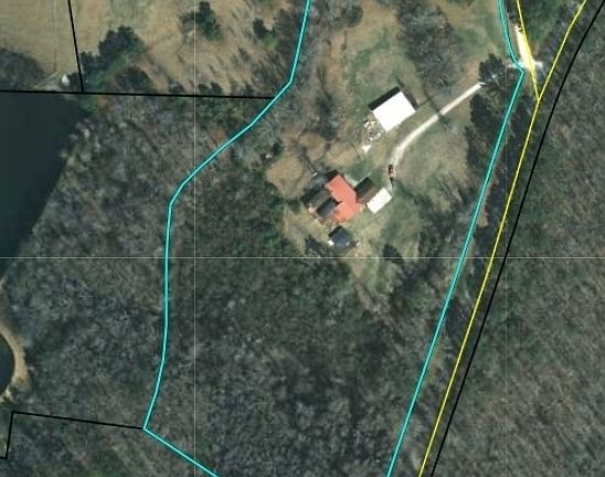 2nd image of 998 Campbell Rd