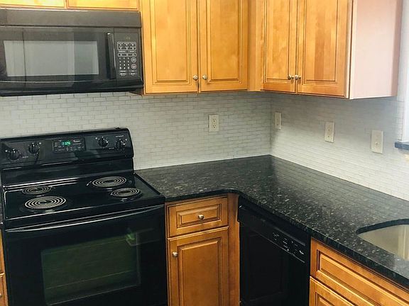 2nd image of 300 E South St Unit 3015