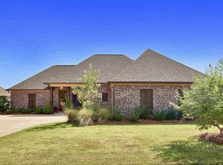 102 Kristen Cv, Madison, MS 39110