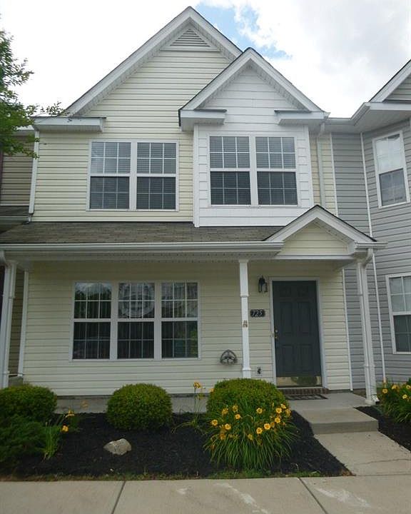 1st image of 725 Rock Lake Gln #725