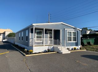 66 Southwind Cir, Jackson, NJ 08527