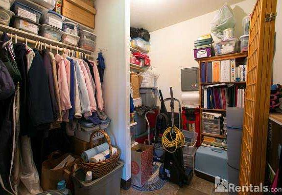 5th image of 1440 Commerce St APT 304