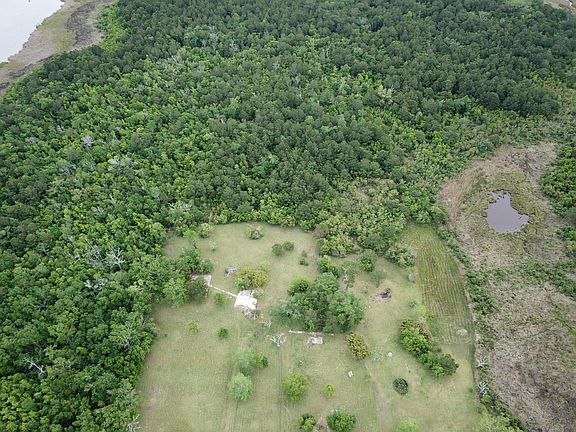 2nd image of 0 Lakeshore Rd