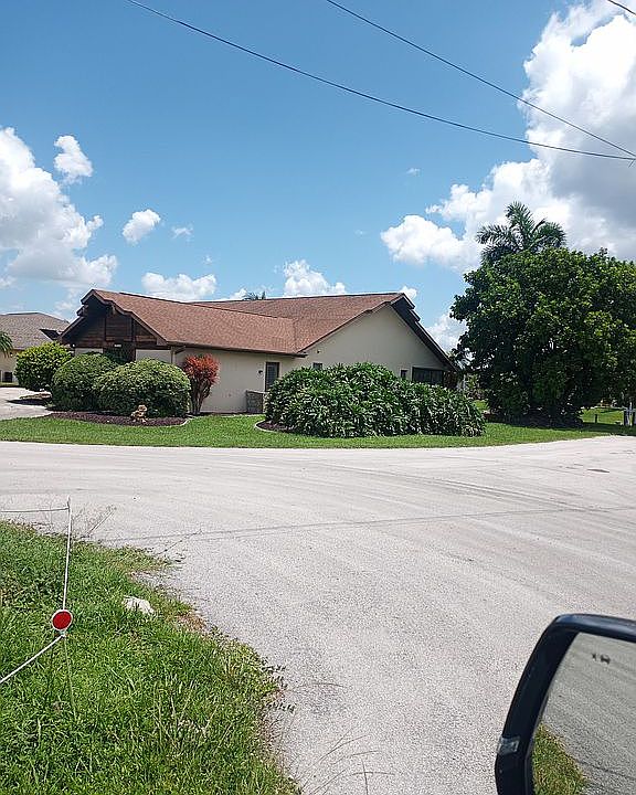 2523 SE 24th Pl, Cape Coral, FL 33904 Zillow