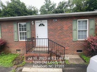 1249 Old Liberty Rd APT B, Asheboro, NC 27203