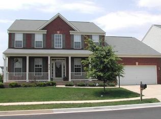 8134 Tenbrook Dr, Gainesville, VA 20155