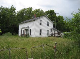 8617 Alden Rd, Harvard, IL 60033