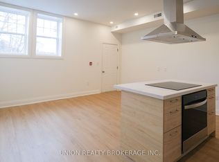 85 Beech Ave #2, Toronto, ON M4E 3H5