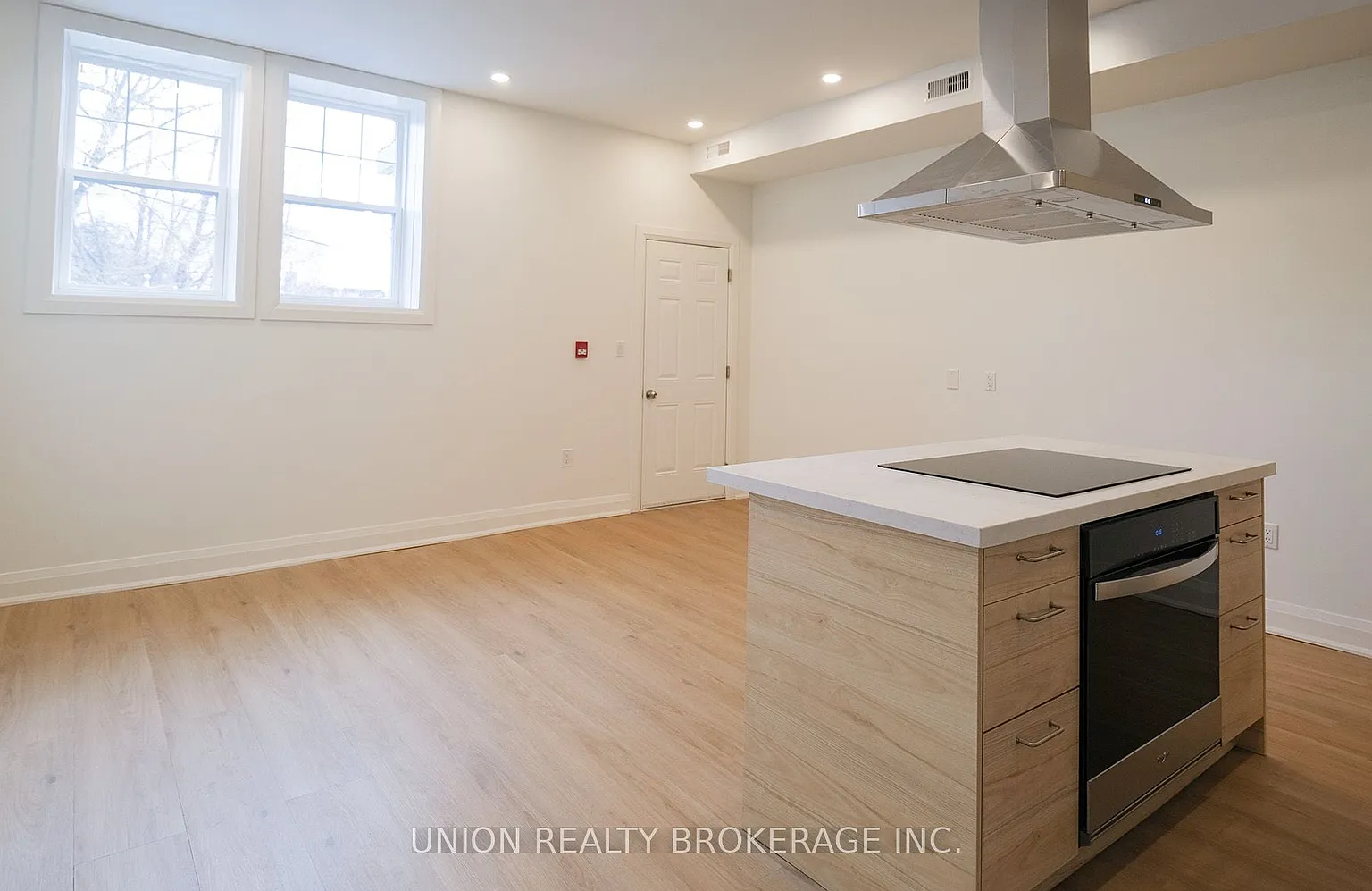 85 Beech Ave #2 photo 1