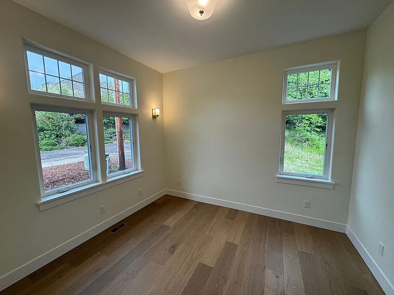 2799 NW Romancier Dr — Photo 9