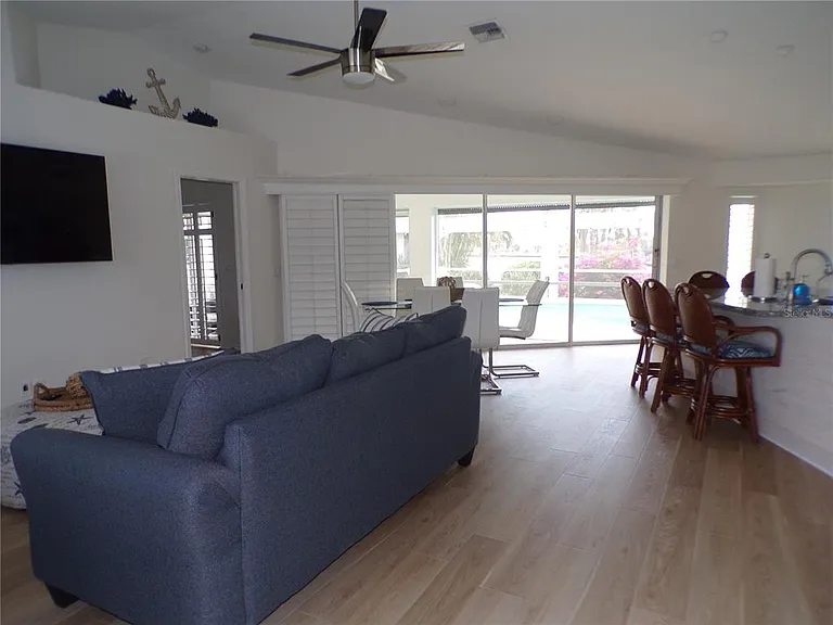 3804 Turtle Dove Blvd — Photo 3