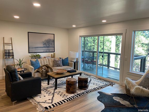 4th image of 3765 Overlook Ct