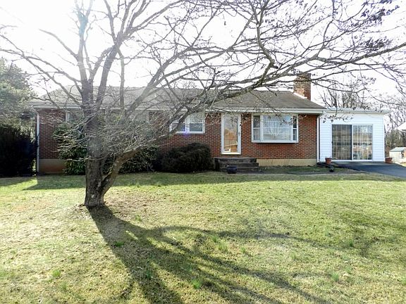 4th image of 3510 Harvest Ln NW