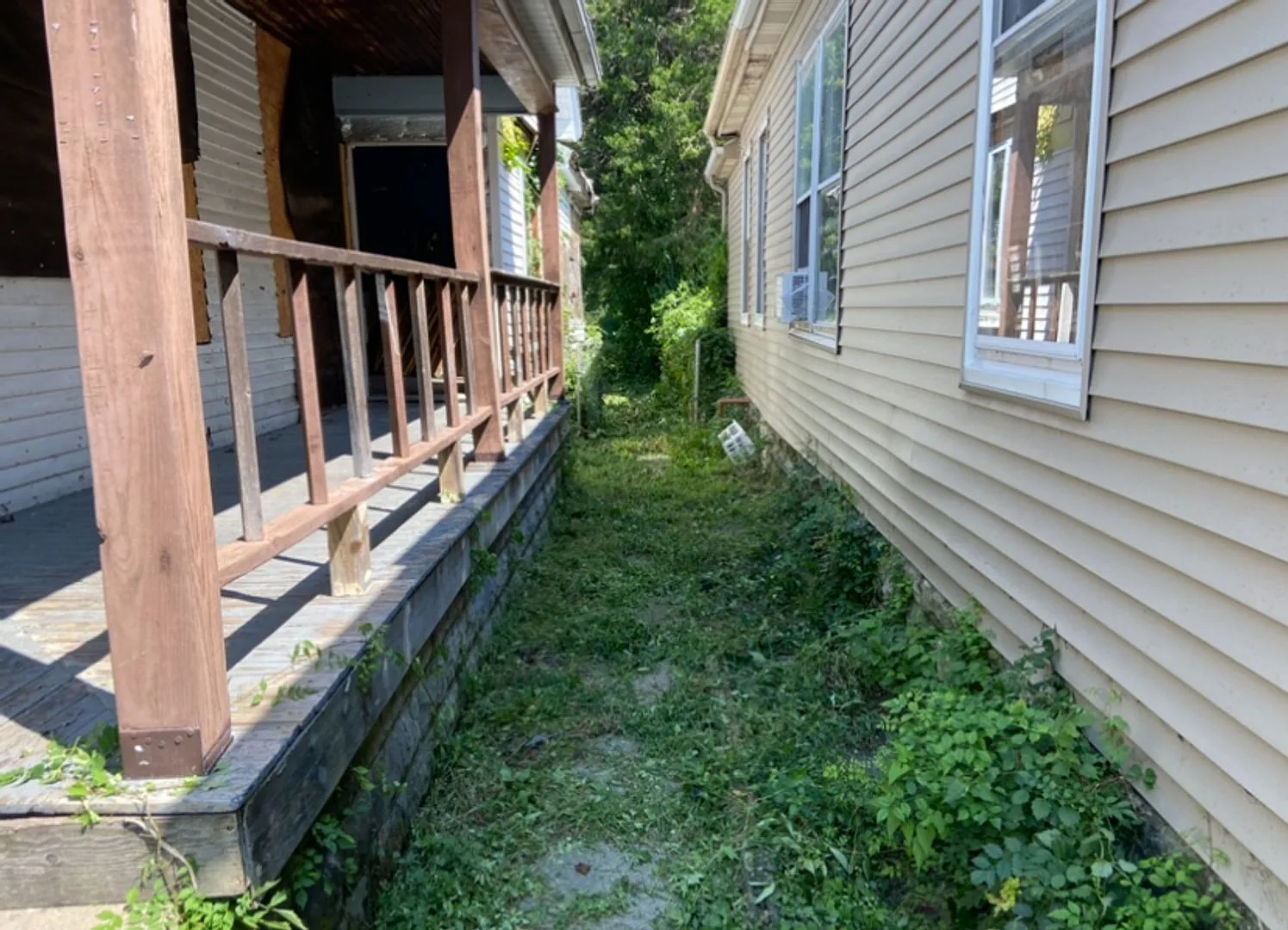 Investment Special! - $290 Month / $500 Down — Photo 3